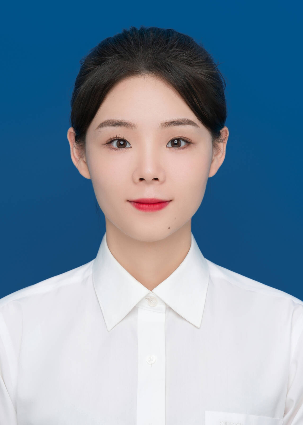 陈倩.jpg 陈倩.jpg